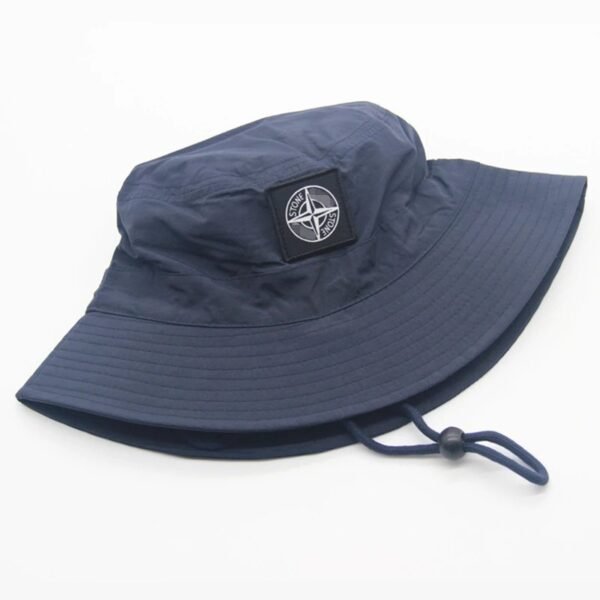 Gorro stone island